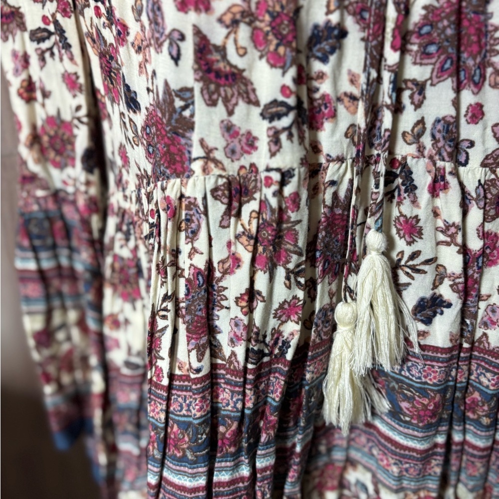 Altar'd State Bohemian Floral Blouse in Cream and Burgundy - Picture 4 of 10